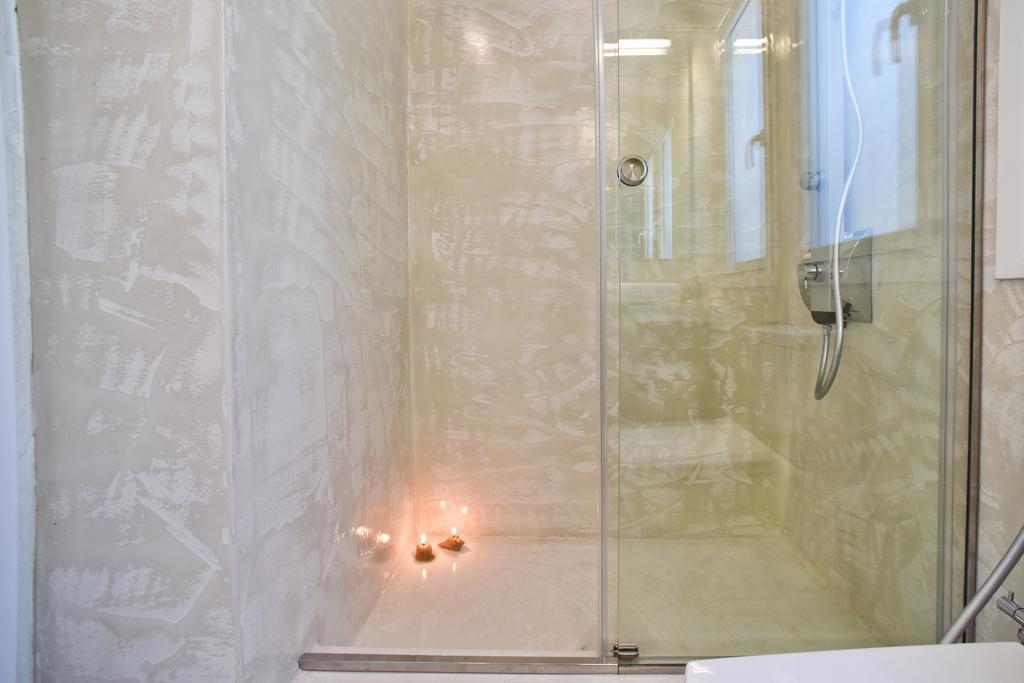 Mavres Luxury Studio Ágios Matthaíos Zewnętrze zdjęcie